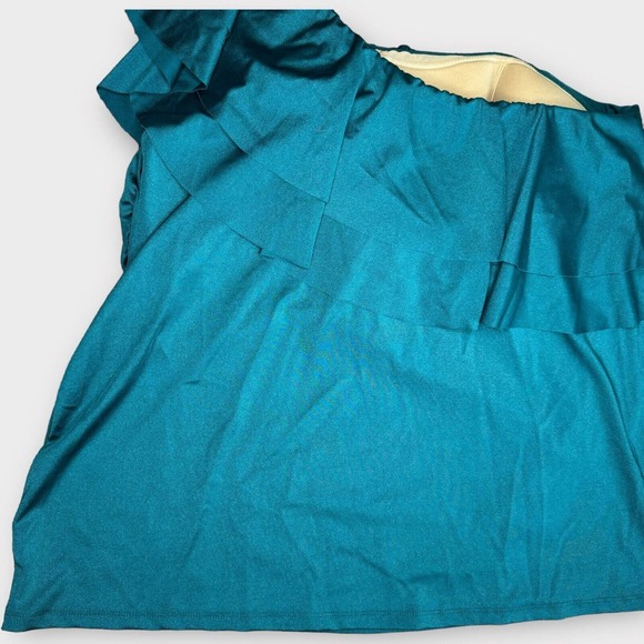 Cacique Swim Lightly Lined No-Wire Relaxed One-Shoulder Ruffle Tankini Top 16 - Picture 7 of 12